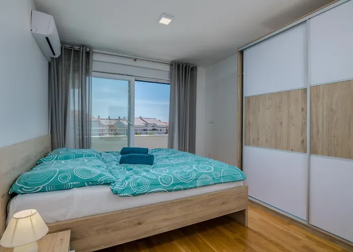 Divine 公寓 克尔克